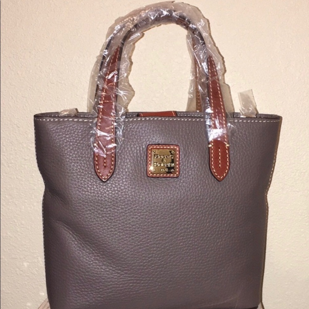 Dooney and Bourke handbag, NWT